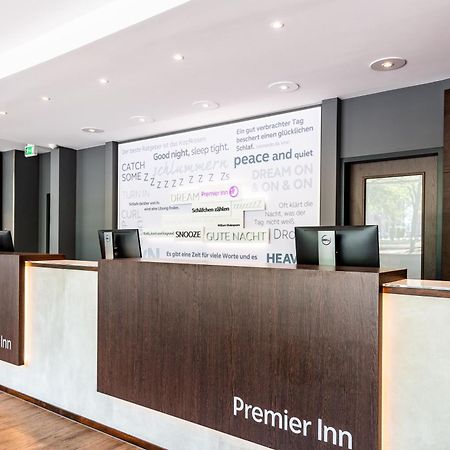 Premier Inn Essen City Limbecker Platz Екстер'єр фото