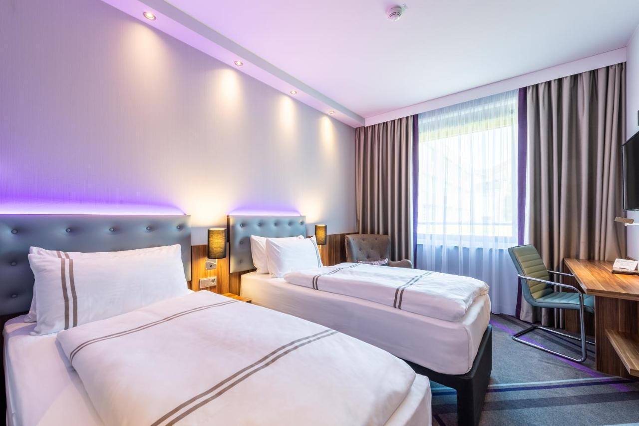 Premier Inn Essen City Limbecker Platz Екстер'єр фото