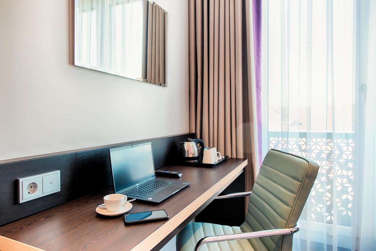 Premier Inn Essen City Limbecker Platz Екстер'єр фото